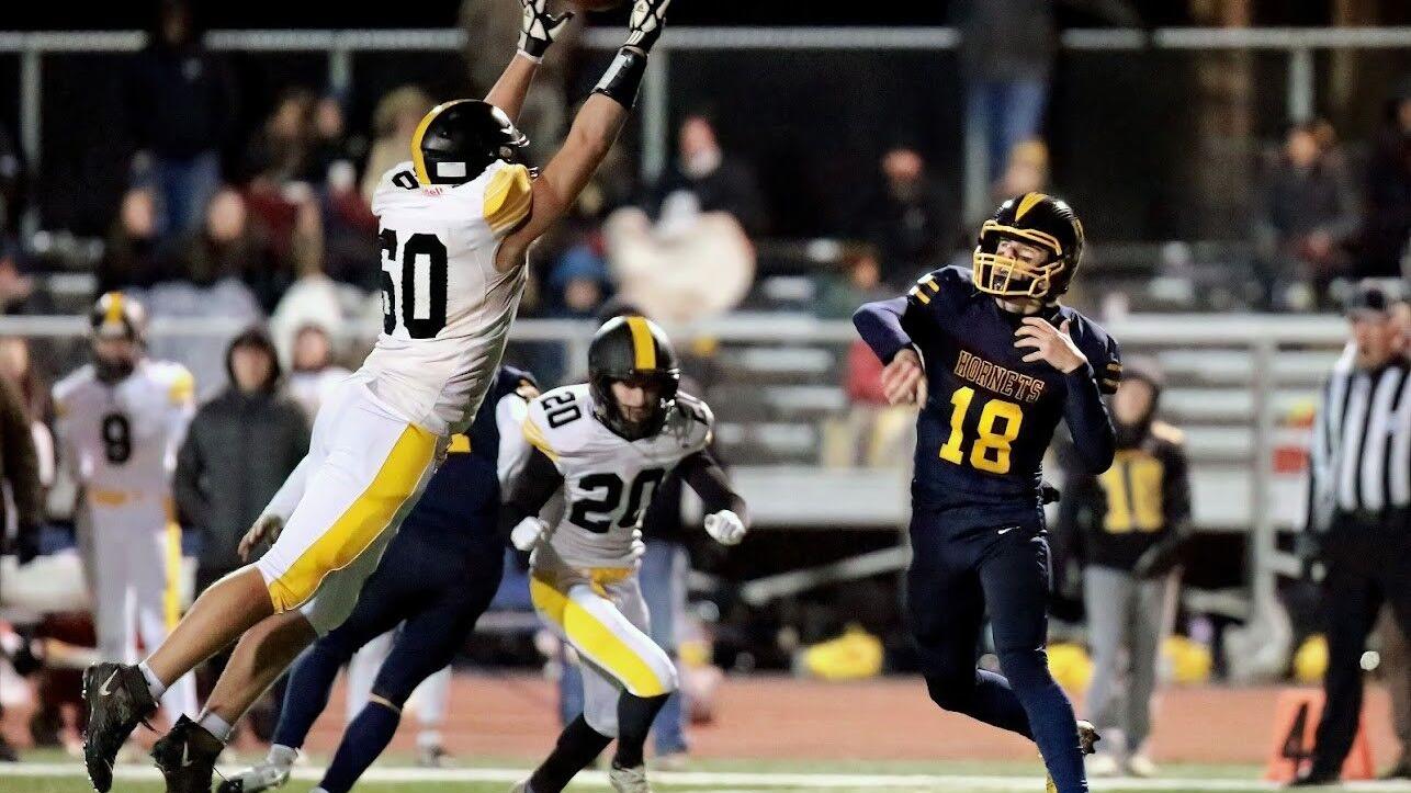 Prep football: Henley, Crosspoint Christian to face familiar foes in state semifinals